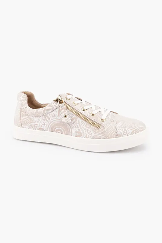 Cara Kard Print