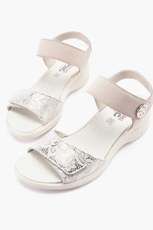 Charlotte 156900