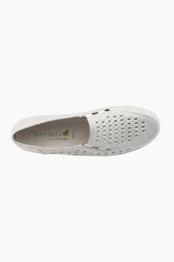 Henni 496501