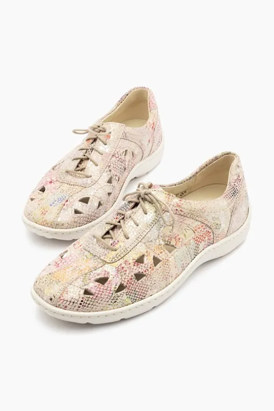 Henni 496003