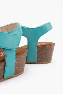 Kyra Plain
