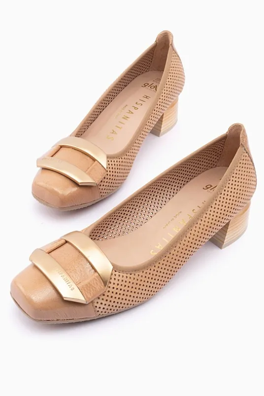 Salma HV232760