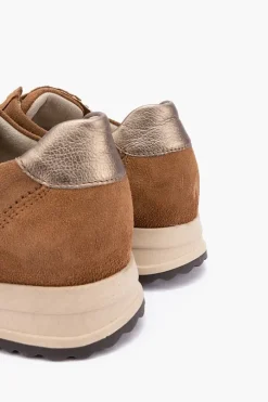 Vicky 752H02