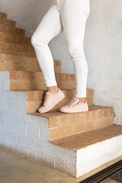Victoria